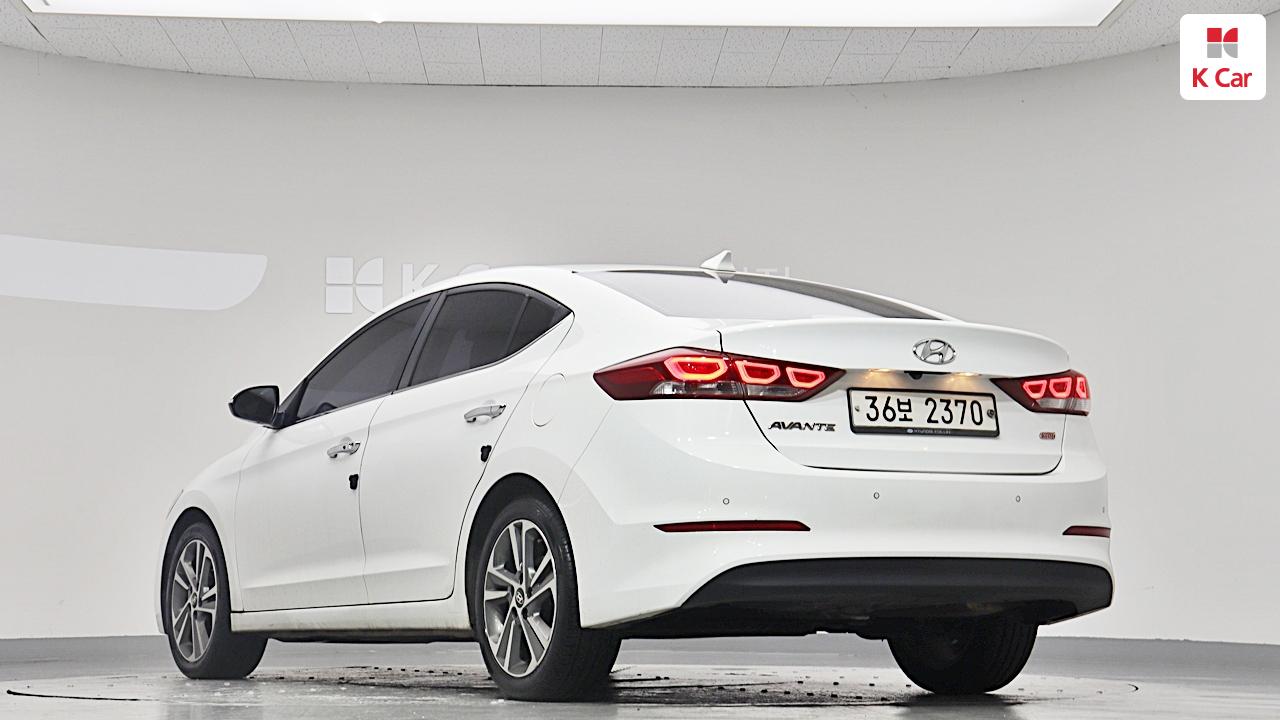 HYUNDAI Avante AD 1.6 GDI