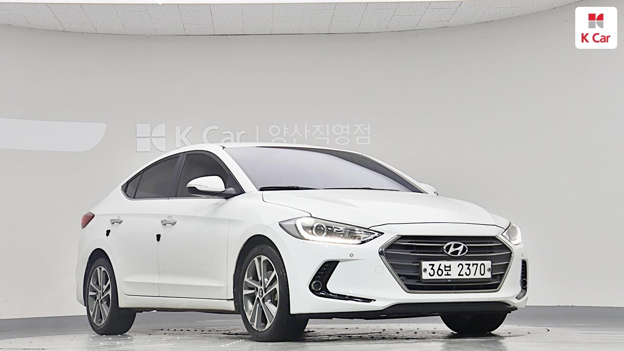 HYUNDAI Avante AD 1.6 GDI