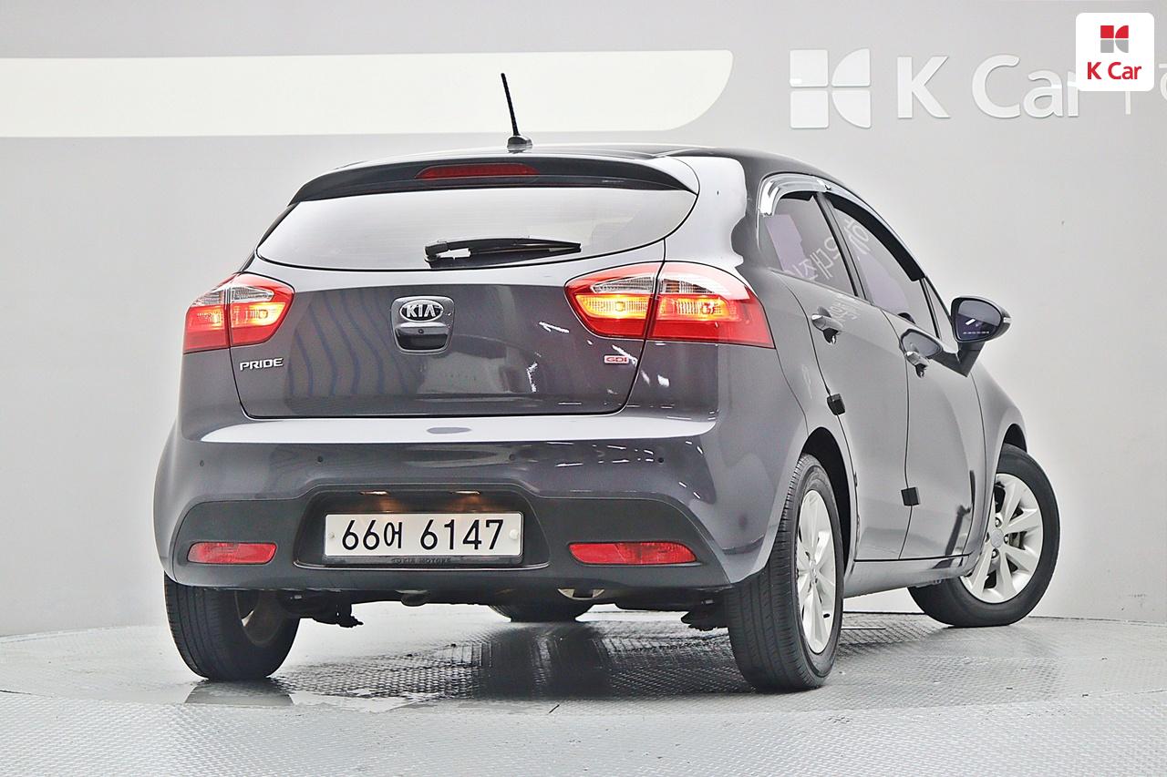 KIA All New Pride 5Door 1.6 GDI