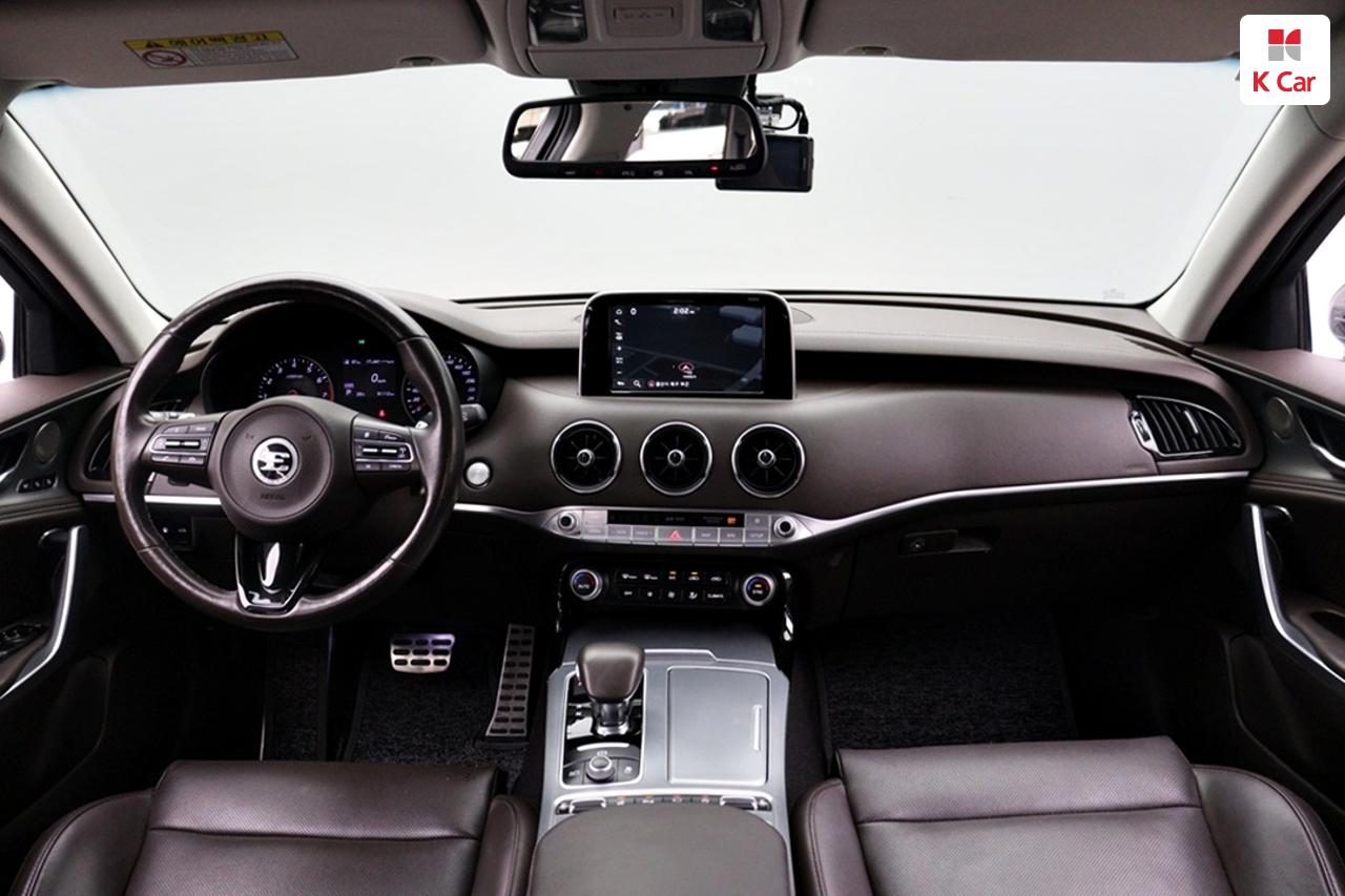 KIA Stinger 2.0 Turbo