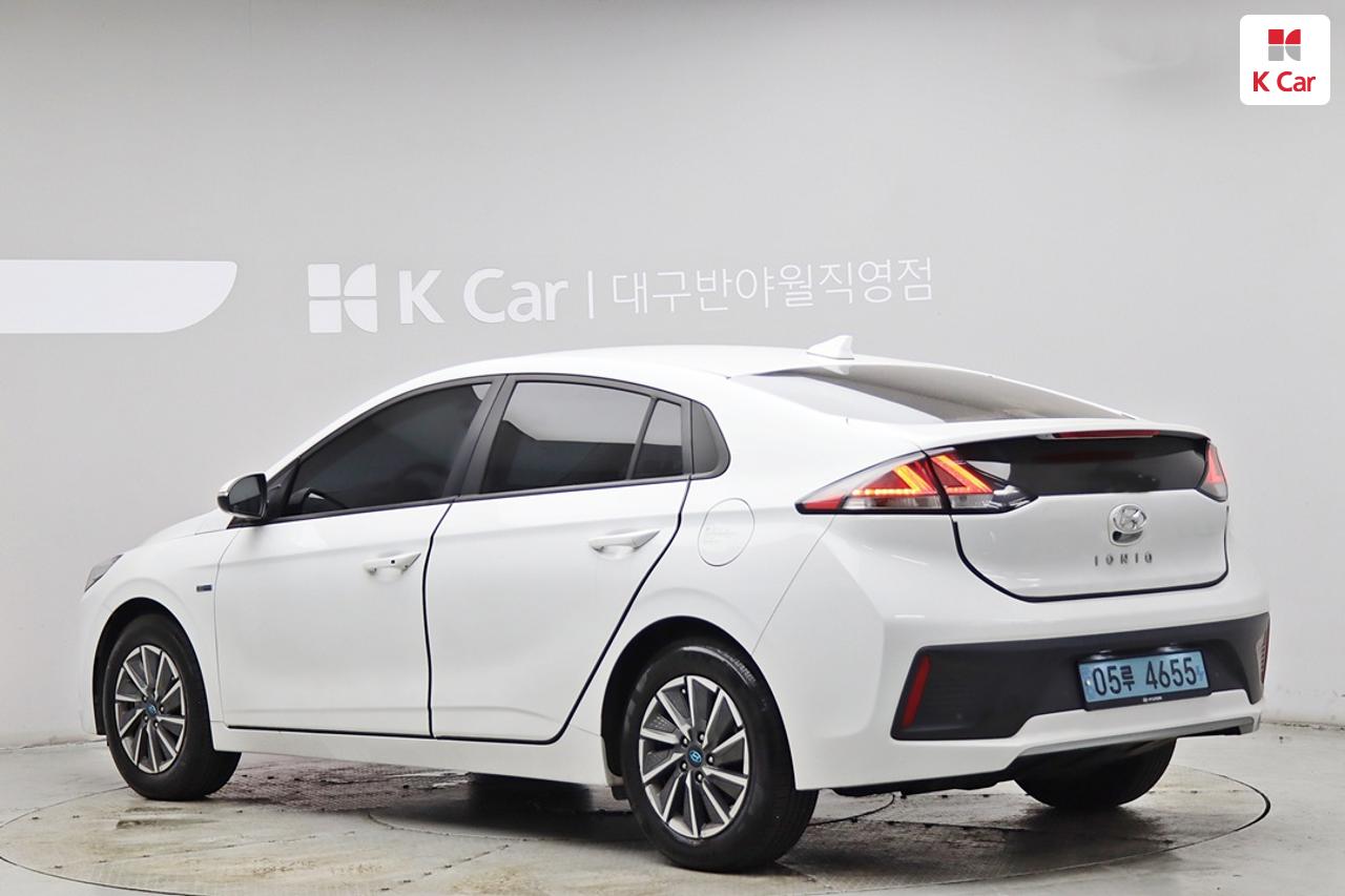 Hyundai Ioniq Electric 2020 photo 2