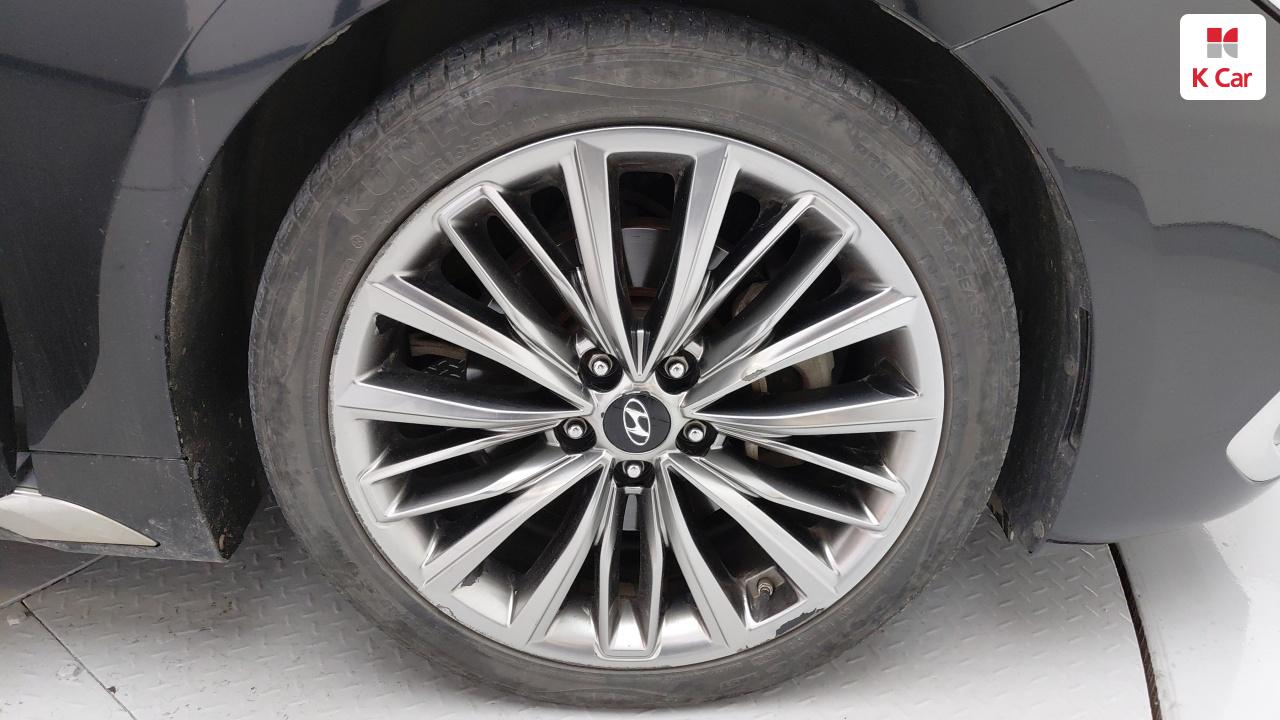 HYUNDAI Grandeur IG 3.0 GDI