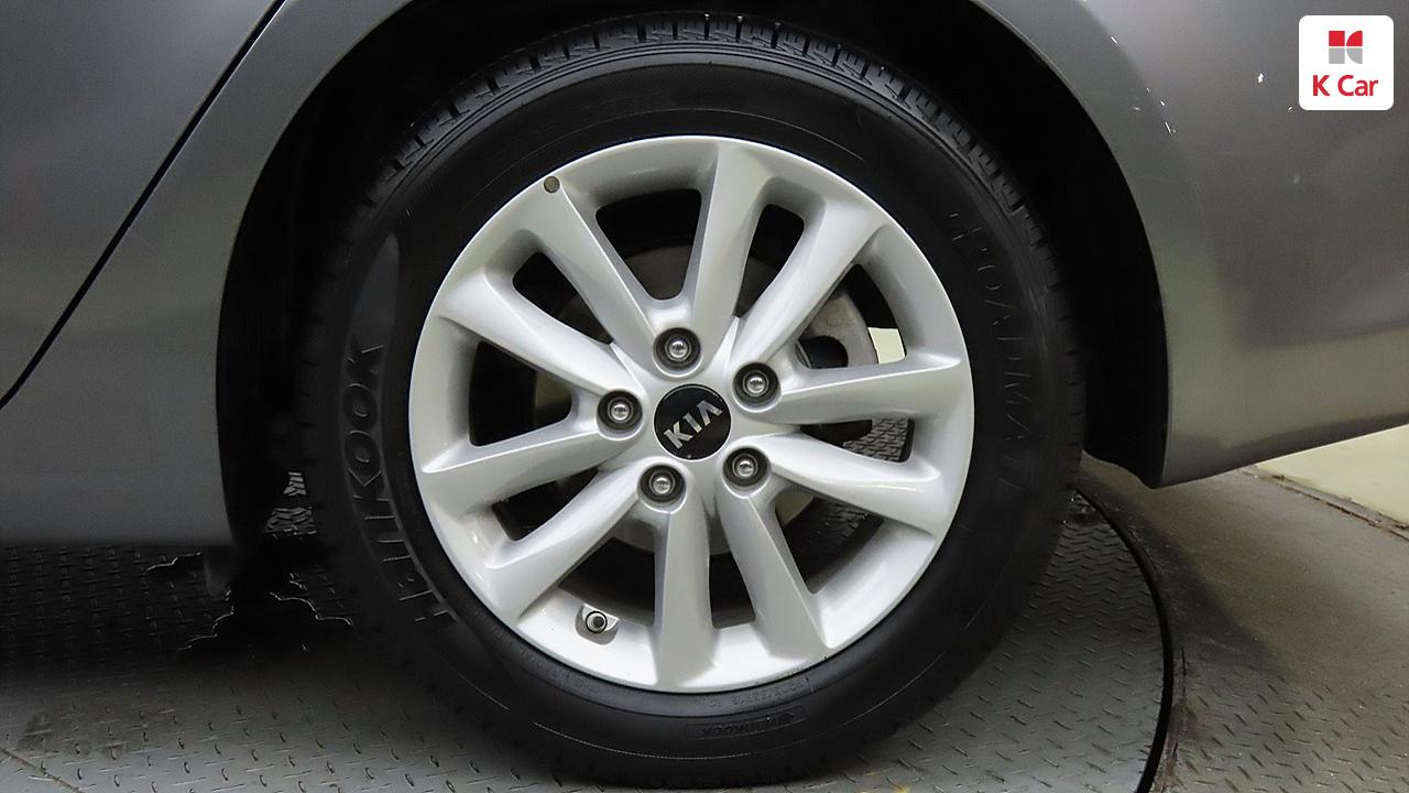 KIA The New K3 1.6 GDI
