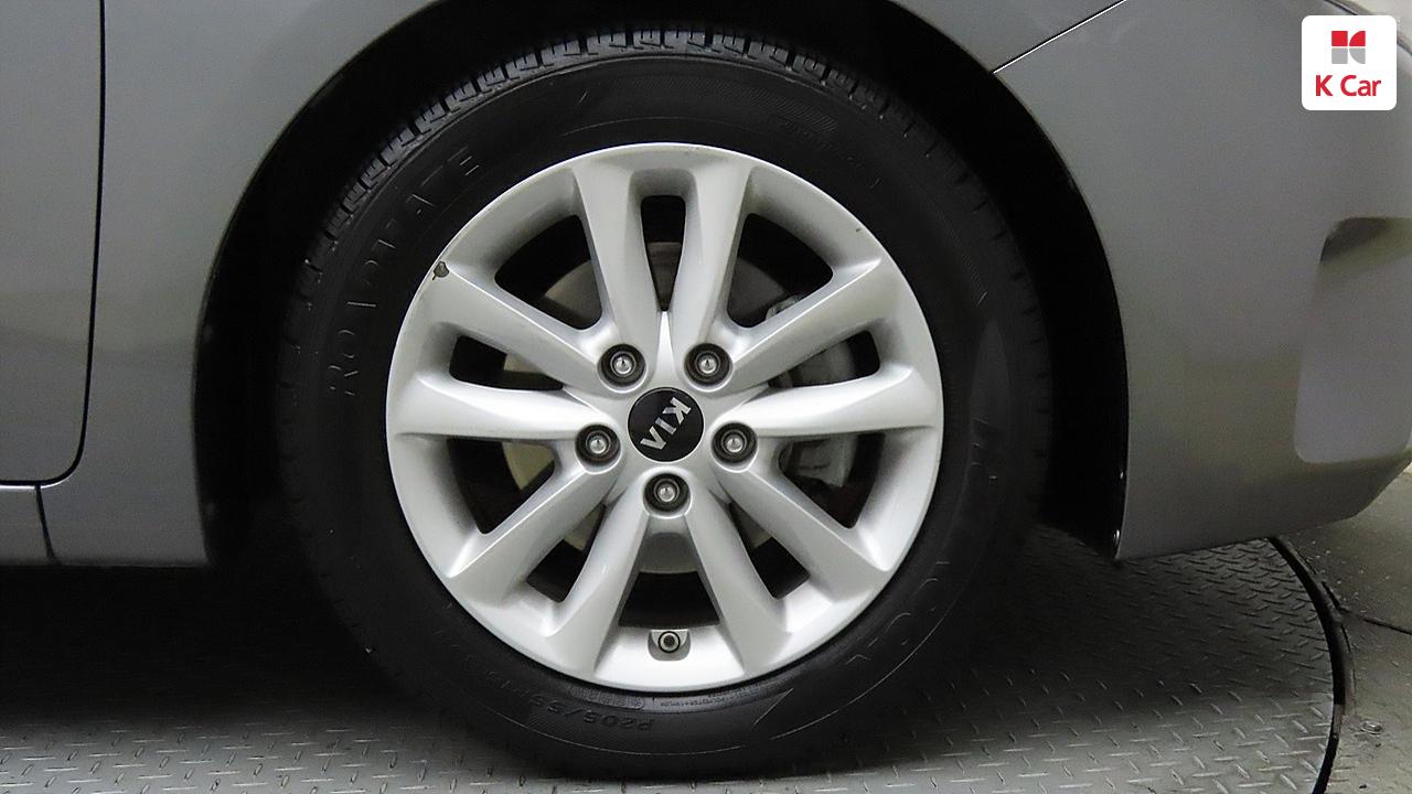 KIA The New K3 1.6 GDI