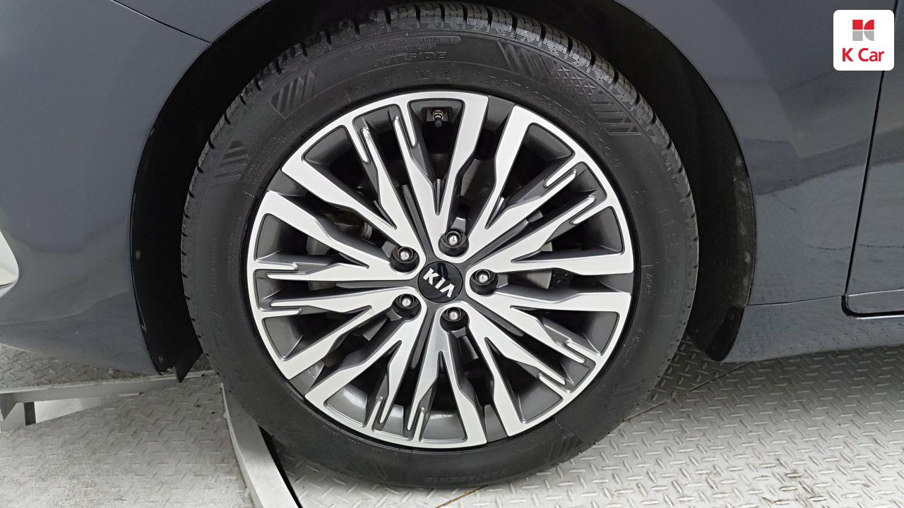 KIA K7 Premier 2.5 GDi