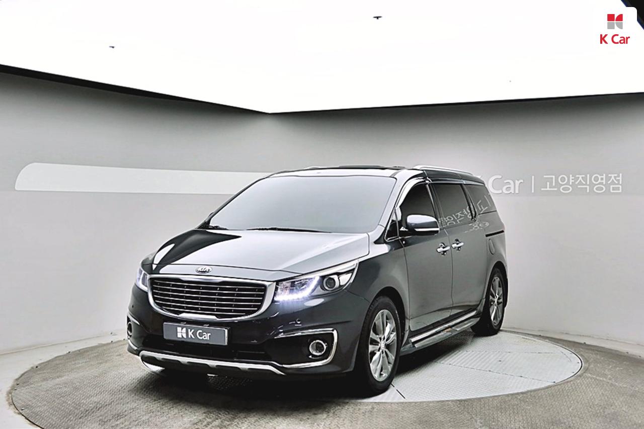 Kia Carnival