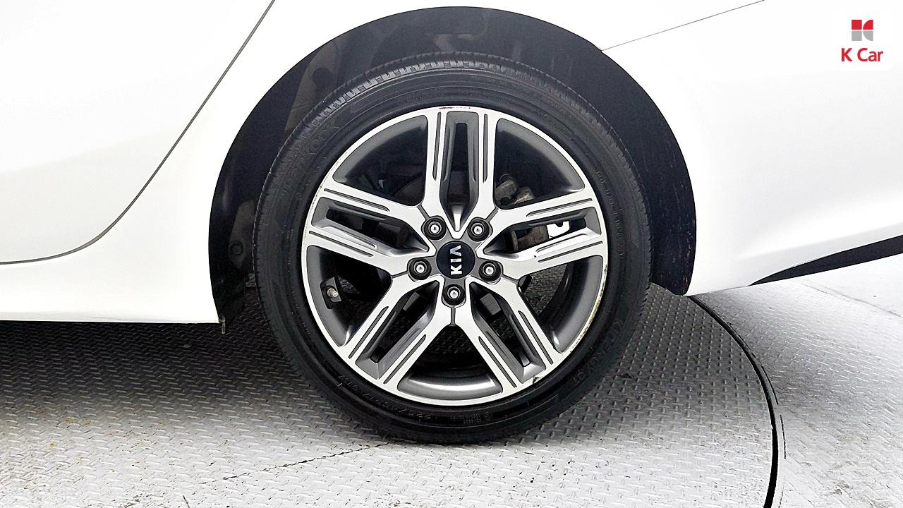 KIA All New K3 1.6 Gasoline