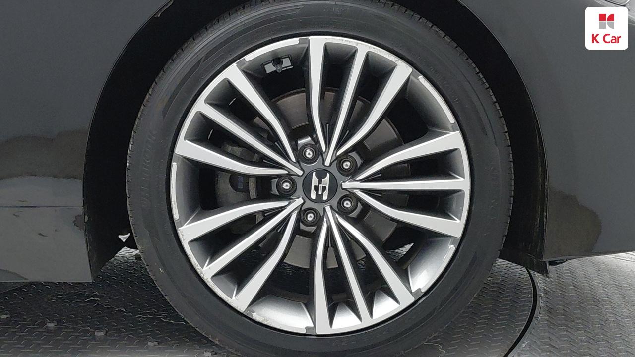 KIA Stinger 2.0 Turbo