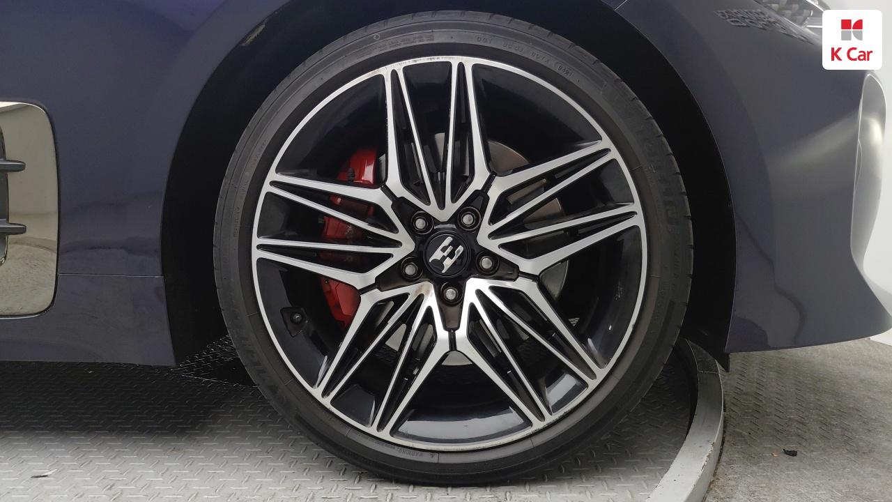 KIA Stinger Meister 2.5 Turbo
