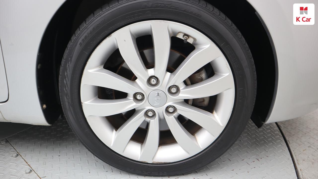 KIA All New Carens 2.0 LPI