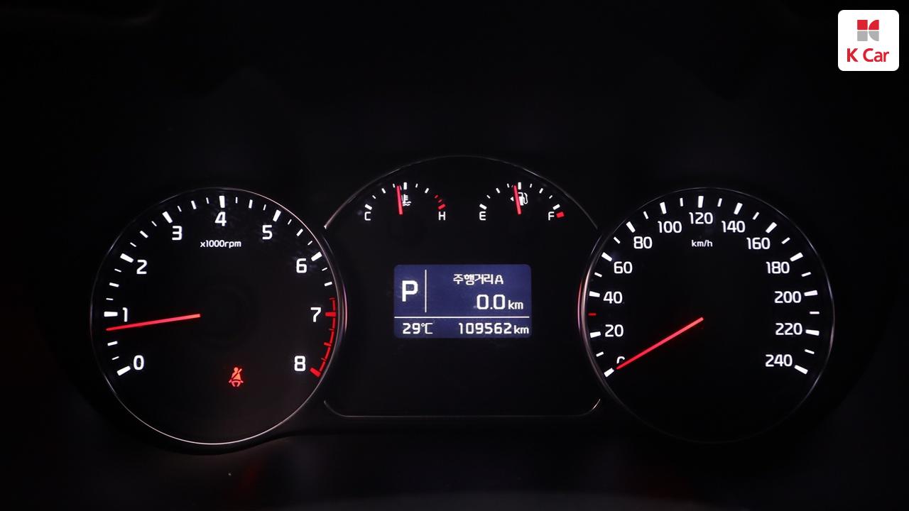 KIA All New Carens 2.0 LPI