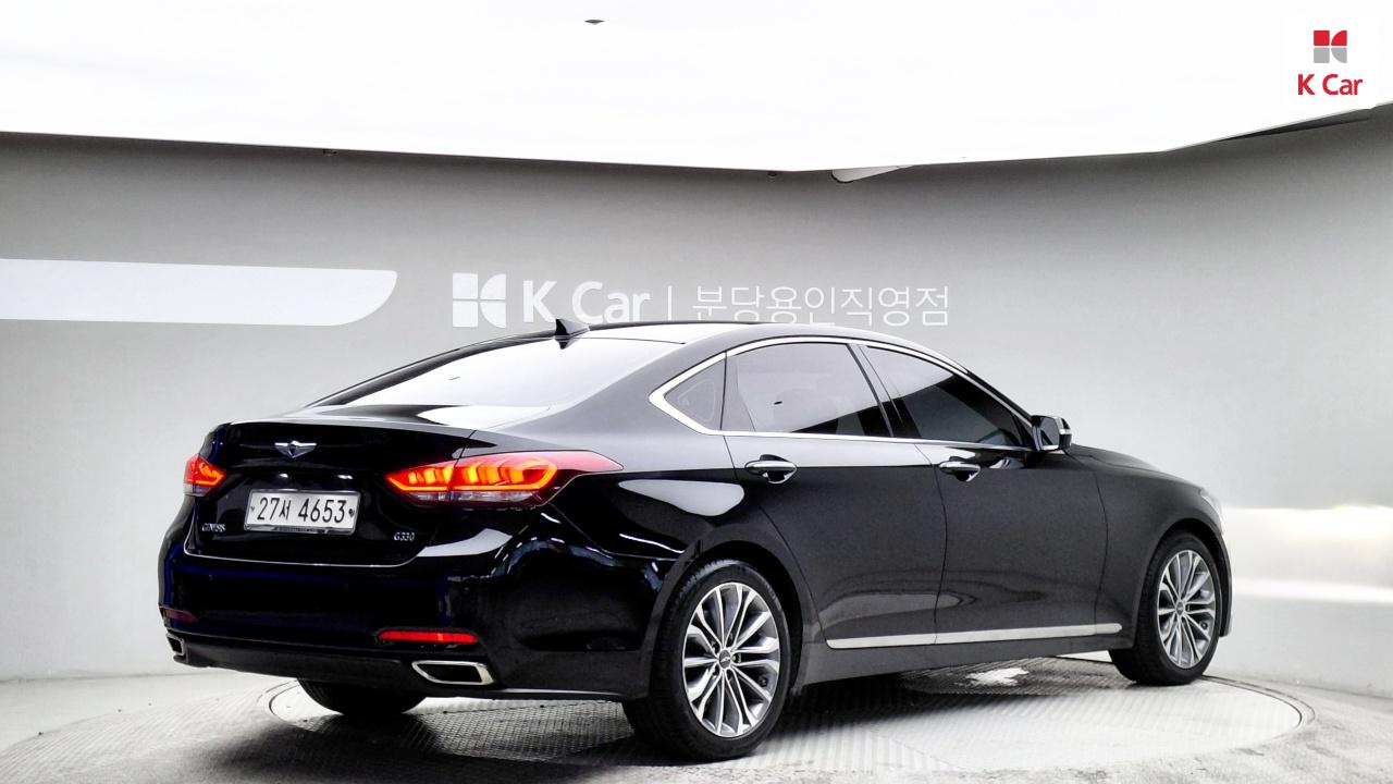 HYUNDAI Genesis DH G330