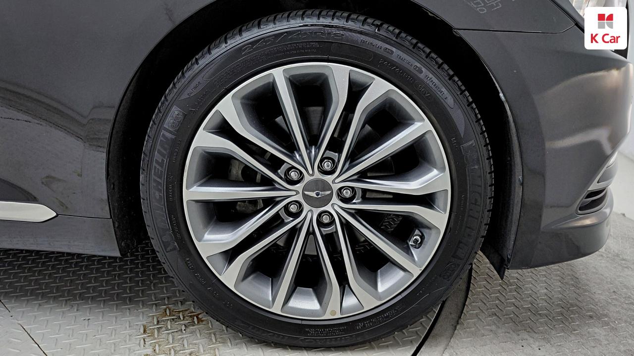 HYUNDAI Genesis DH G330