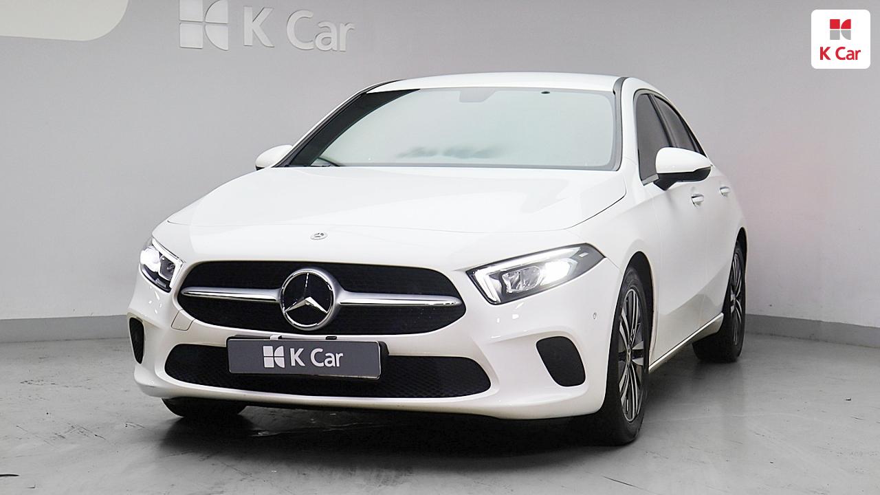 BENZ A-Class (4th Generation) A220 Sedan