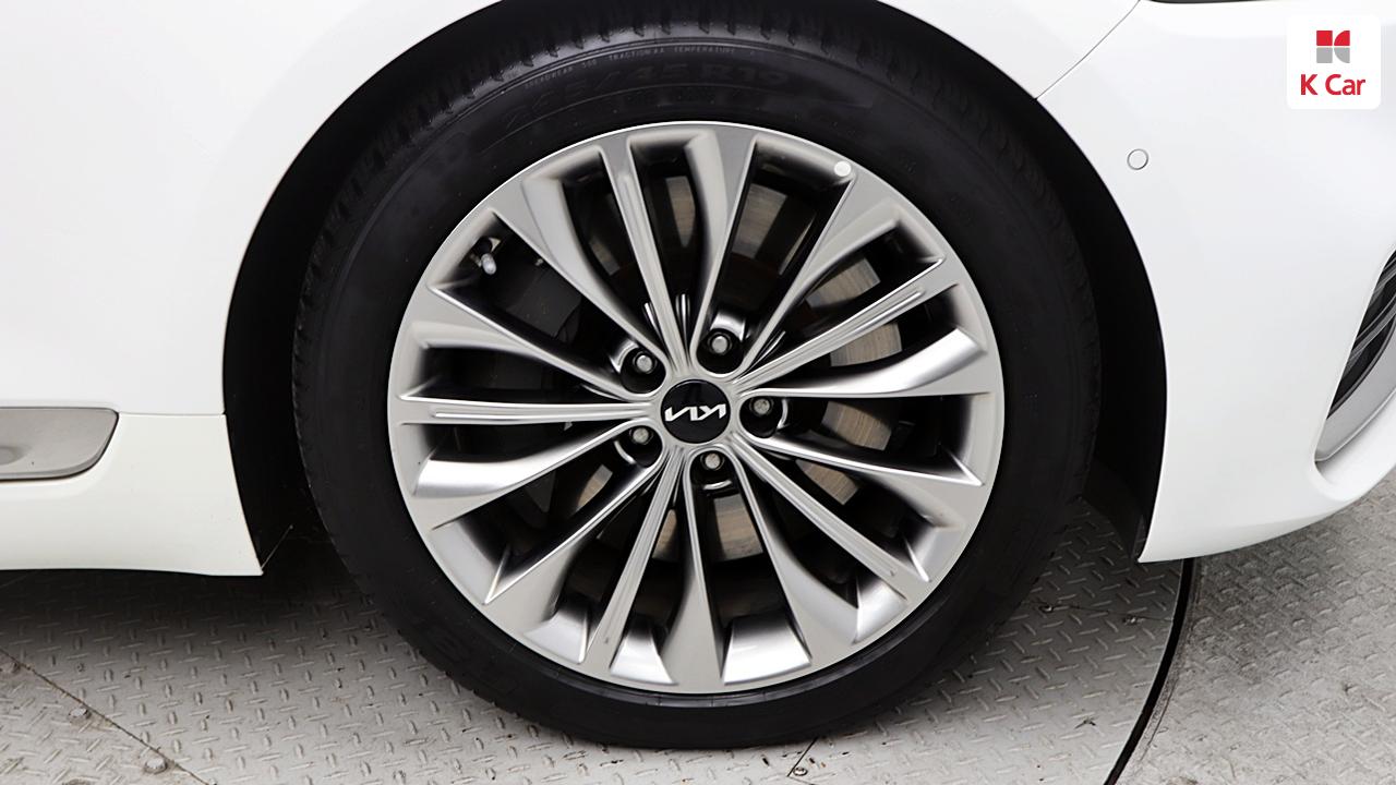 KIA The New K9(RJ) 3.3 Gasoline Turbo AWD