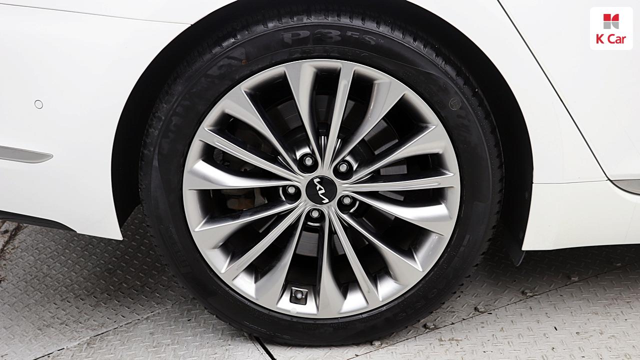 KIA The New K9(RJ) 3.3 Gasoline Turbo AWD