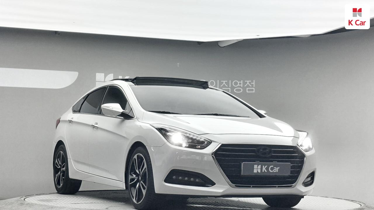 HYUNDAI The New I40 Saloon 1.7 VGT