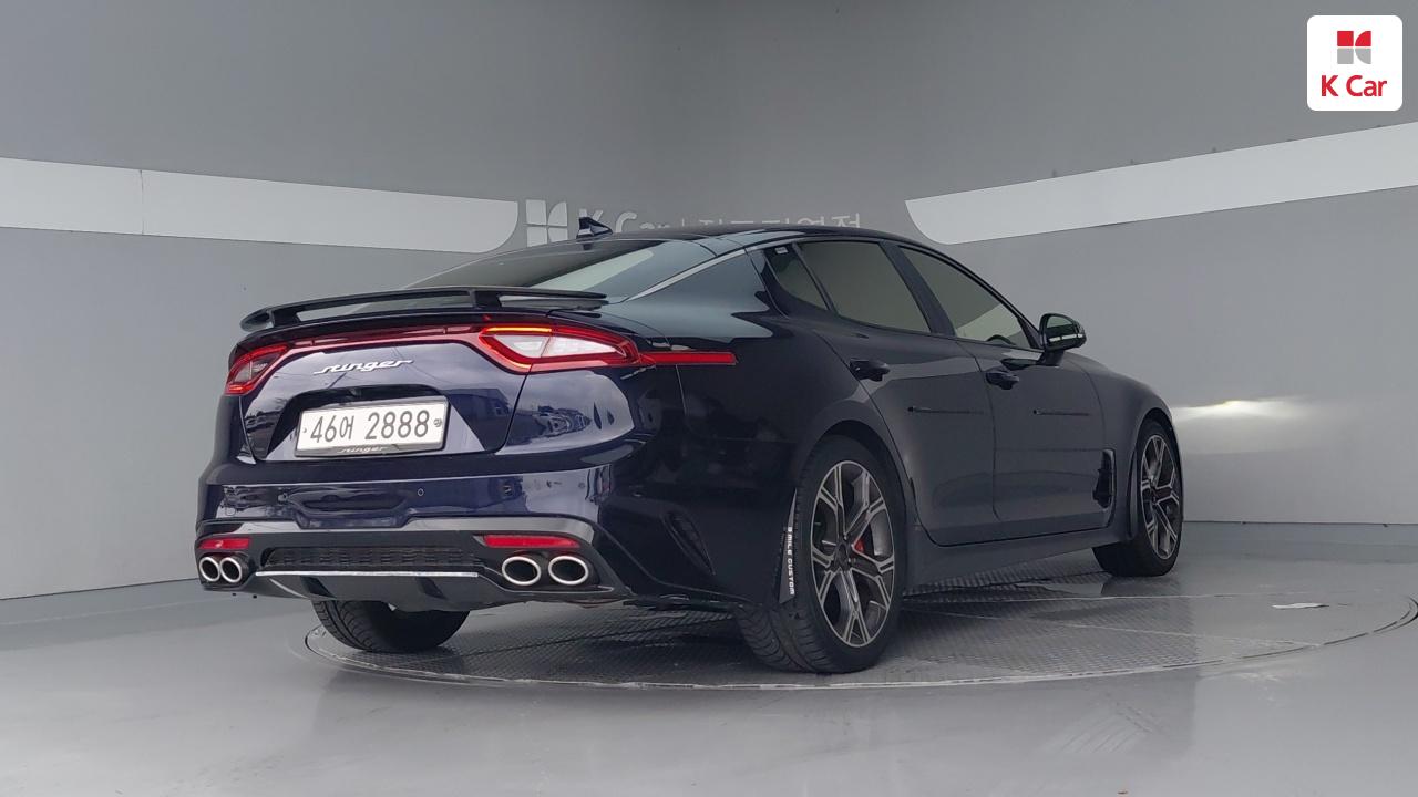 KIA Stinger 2.0 Turbo