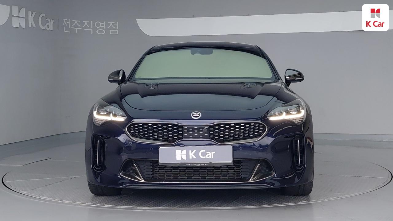 KIA Stinger 2.0 Turbo