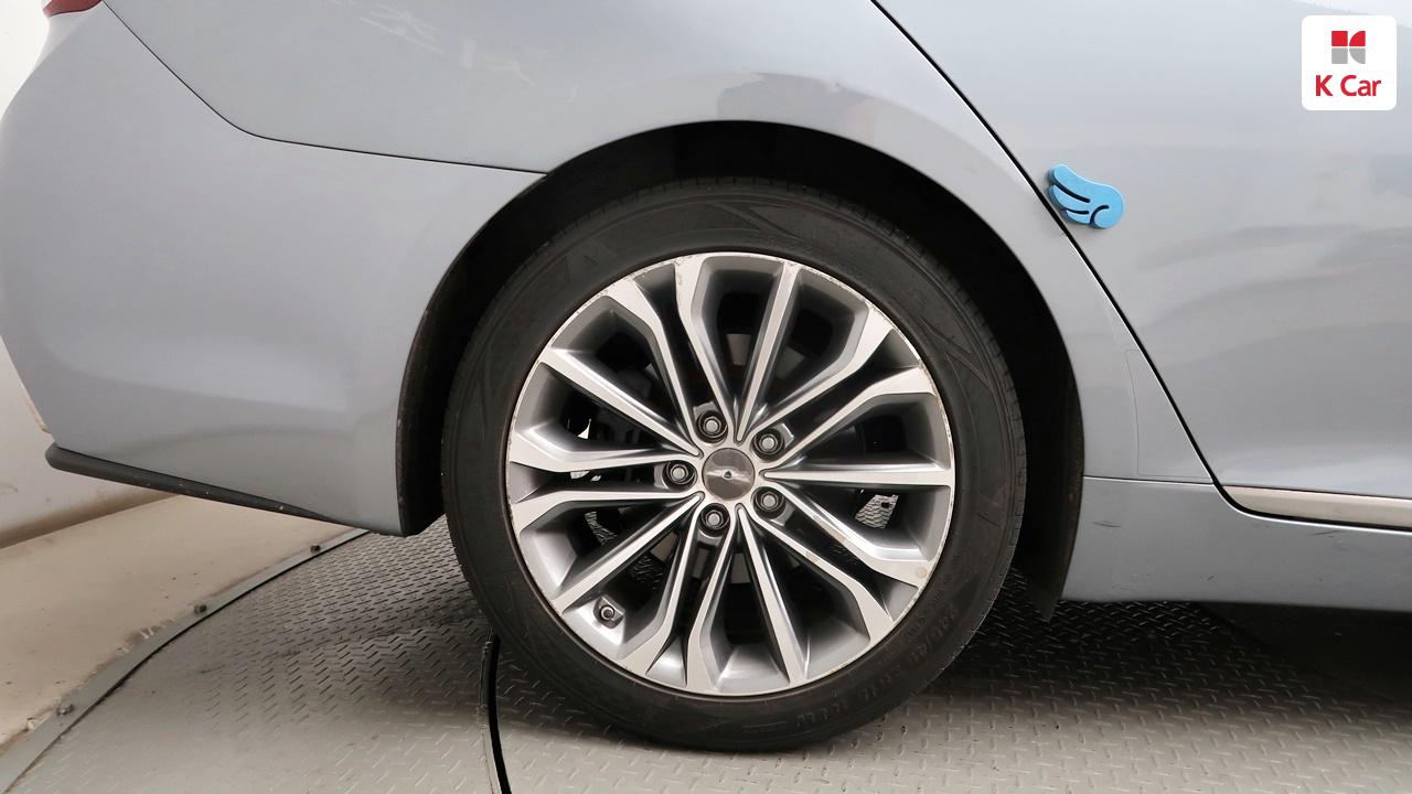 HYUNDAI Genesis DH G330 AWD