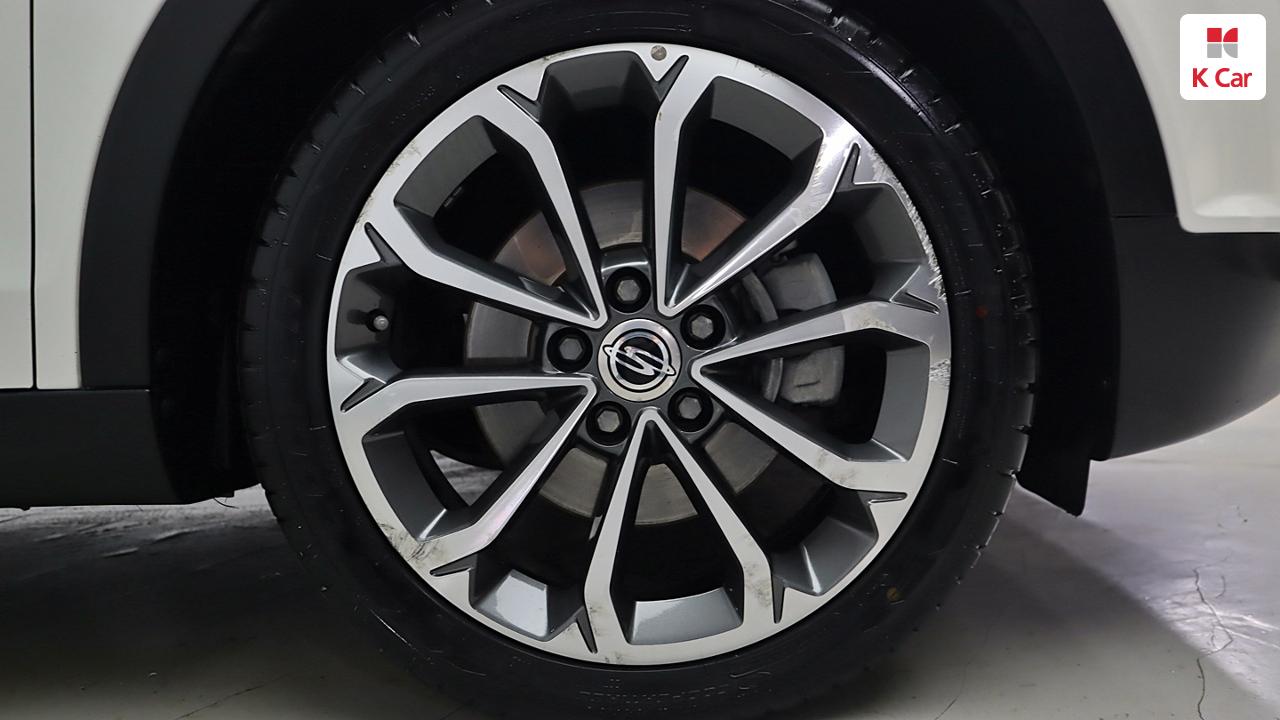 KG MOBILITY(SSANGYONG) Tivoli Gasoline 2WD