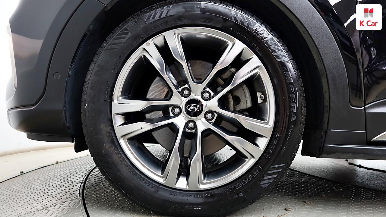 HYUNDAI The New Maxcruz Diesel 2.2 4WD