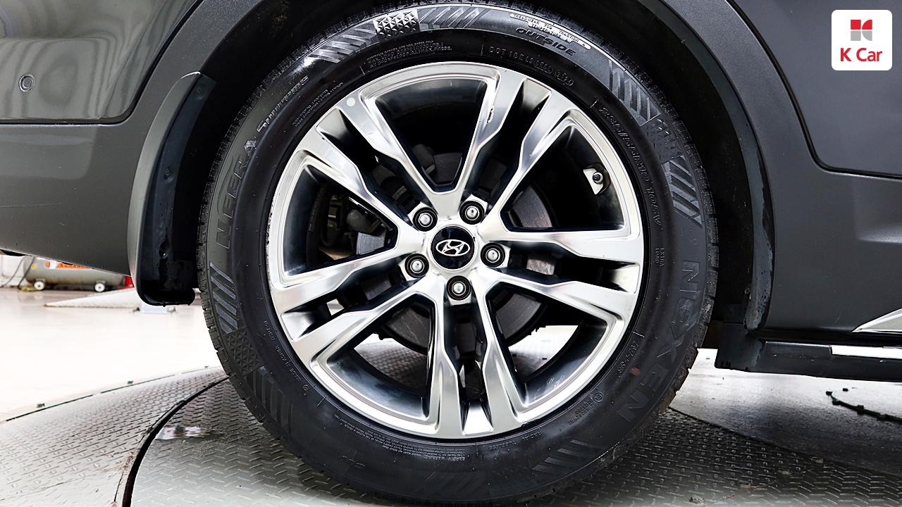 HYUNDAI The New Maxcruz Diesel 2.2 4WD