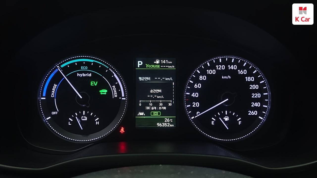 HYUNDAI Grandeur IG Hybrid 2.4 HEV