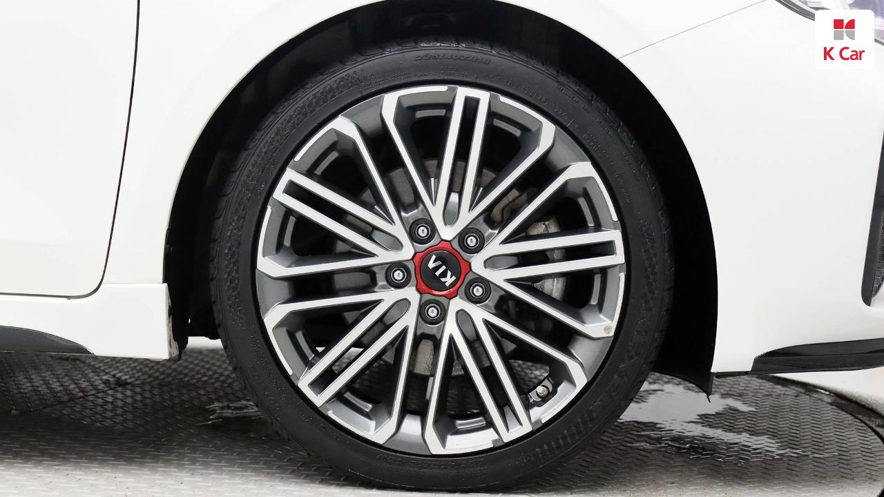 KIA All New K3 1.6 GT 5Door