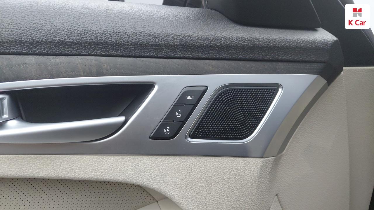 HYUNDAI Genesis DH G380 AWD