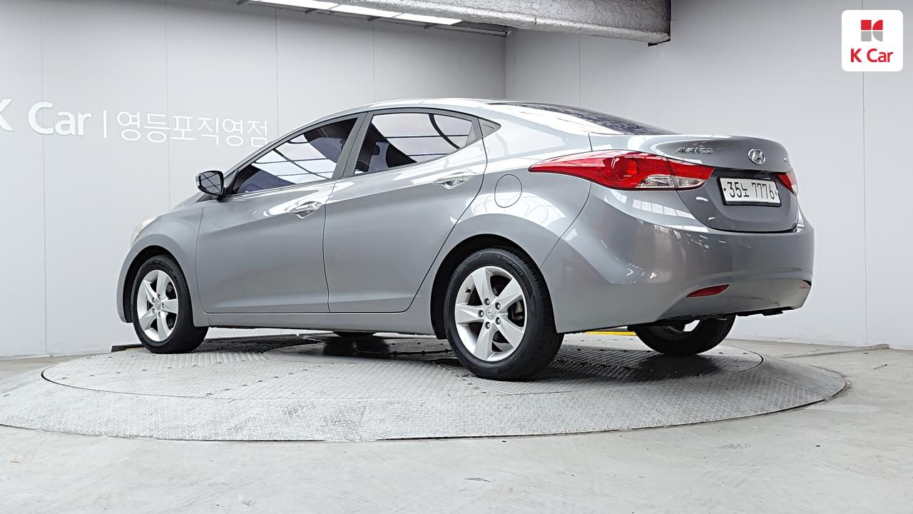 HYUNDAI Avante MD M16 GDi