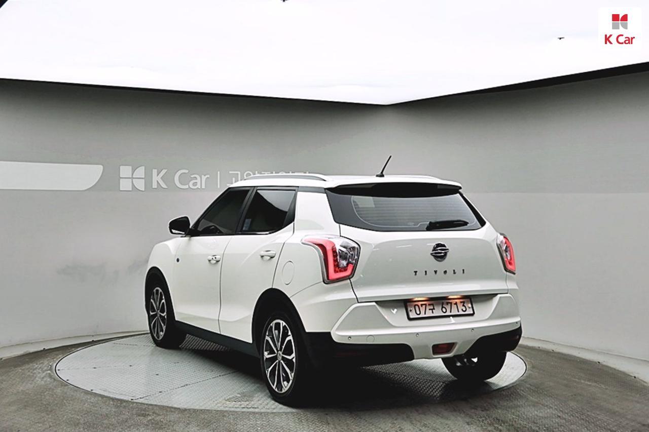 KGM 티볼리 아머 디젤 LX 2WD