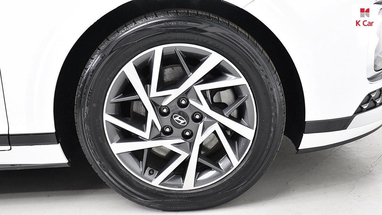 HYUNDAI The All New Grandeur LPi 3.5
