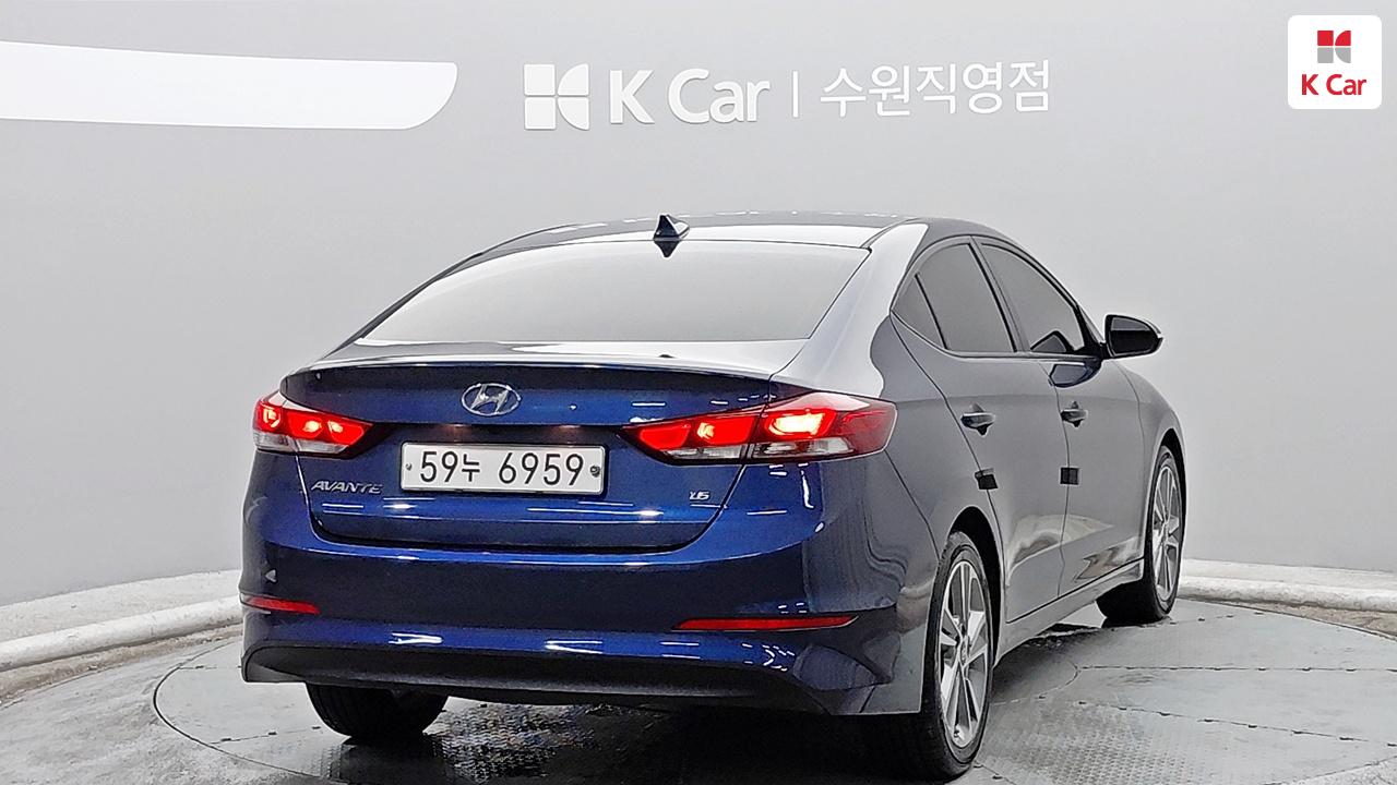 HYUNDAI Avante AD 1.6 GDI