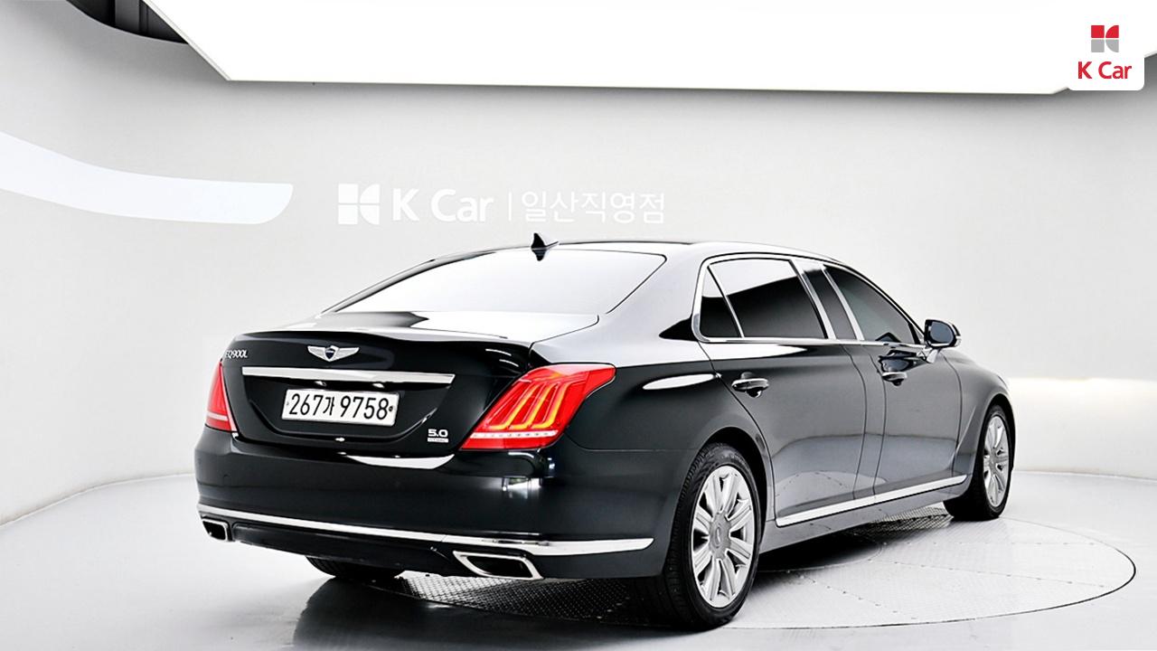 GENESIS EQ900 Limousine 5.0 GDi