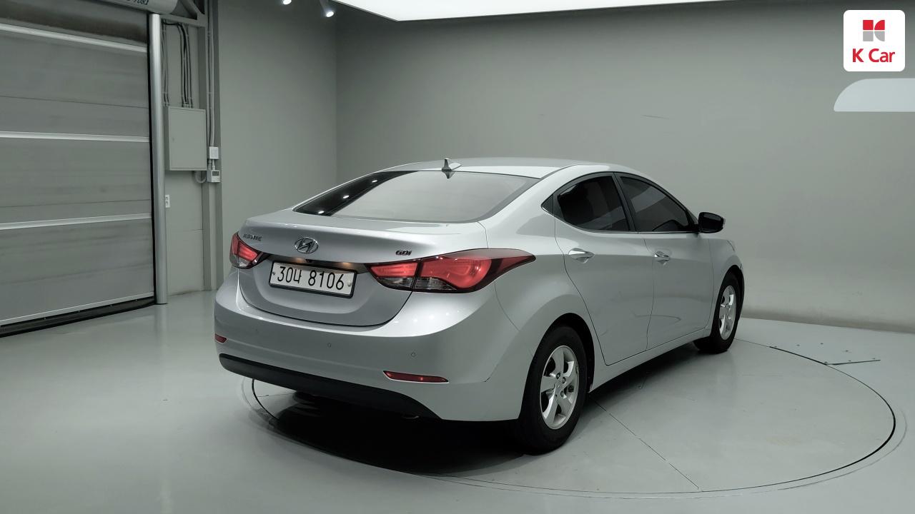 HYUNDAI The New Avante MD 1.6 GDI