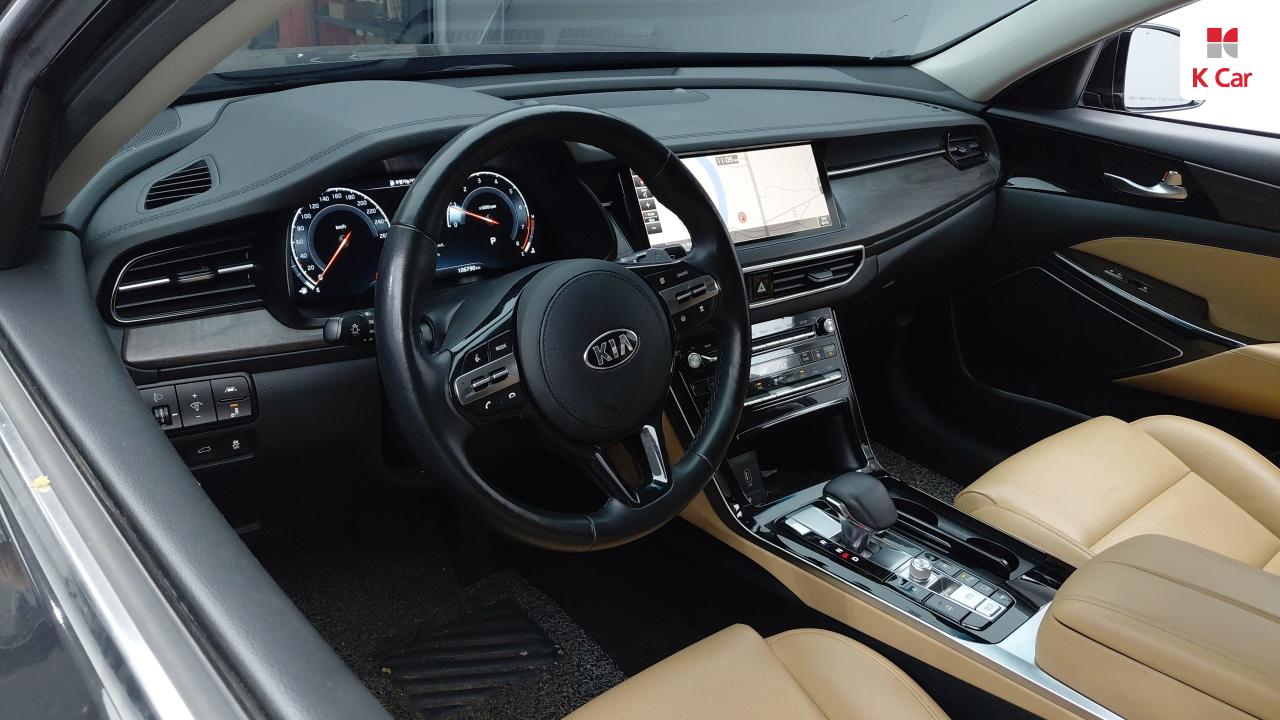 KIA K7 Premier 2.5 GDi
