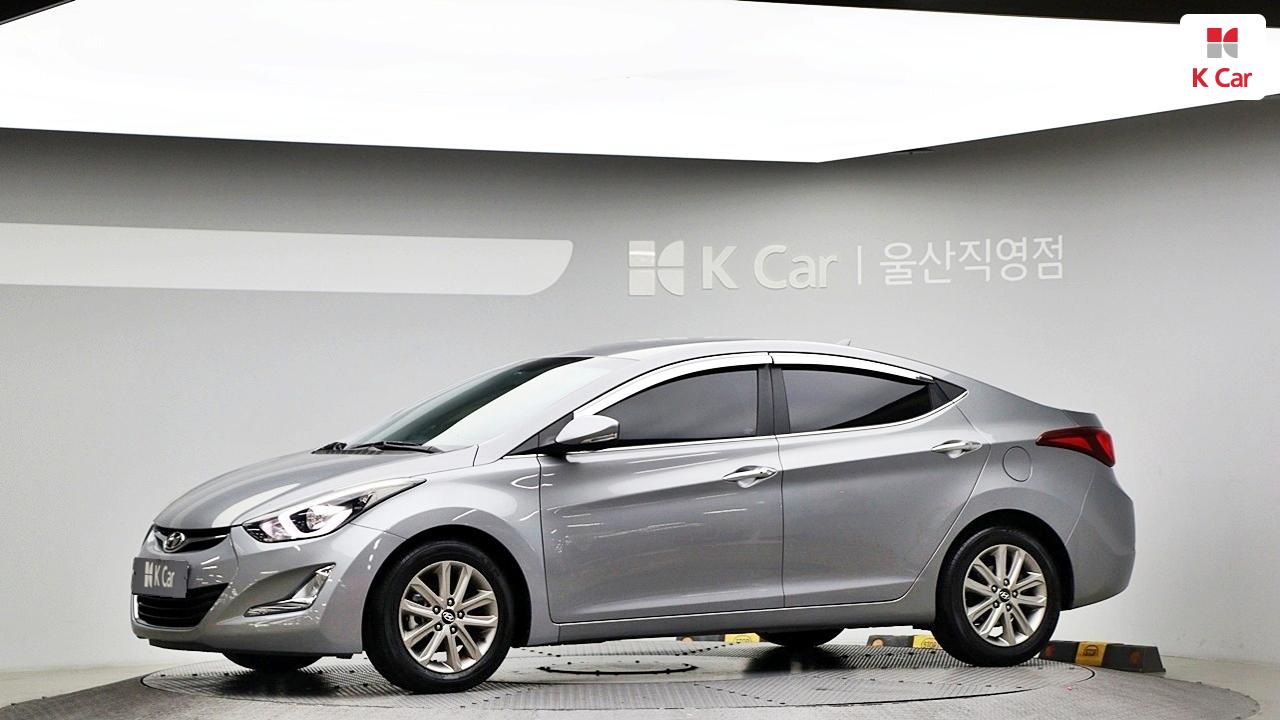 HYUNDAI The New Avante MD 1.6 GDI