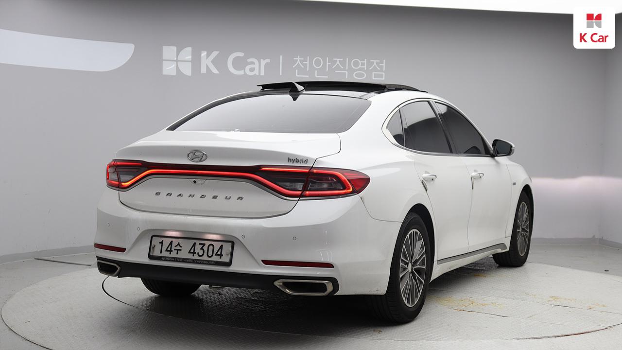 HYUNDAI Grandeur IG Hybrid 2.4 HEV
