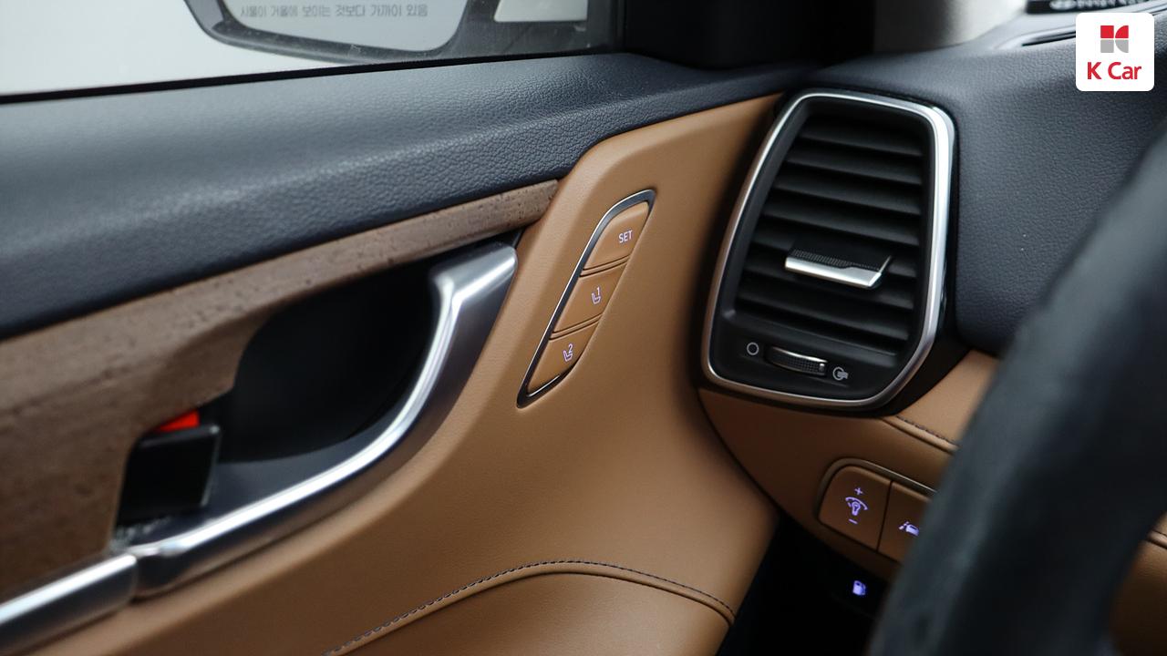 HYUNDAI Grandeur IG Hybrid 2.4 HEV
