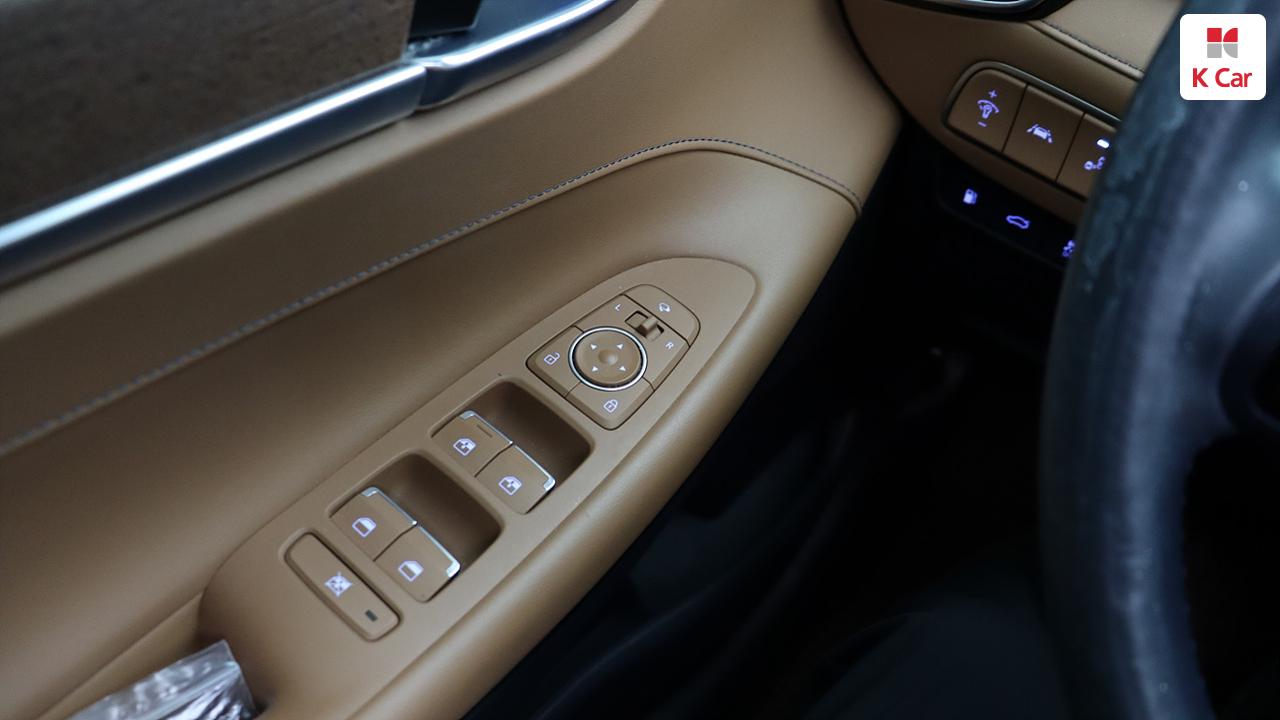 HYUNDAI Grandeur IG Hybrid 2.4 HEV