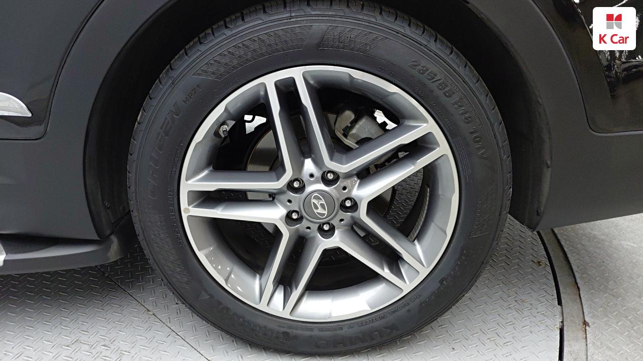HYUNDAI The New Maxcruz Diesel 2.2 2WD