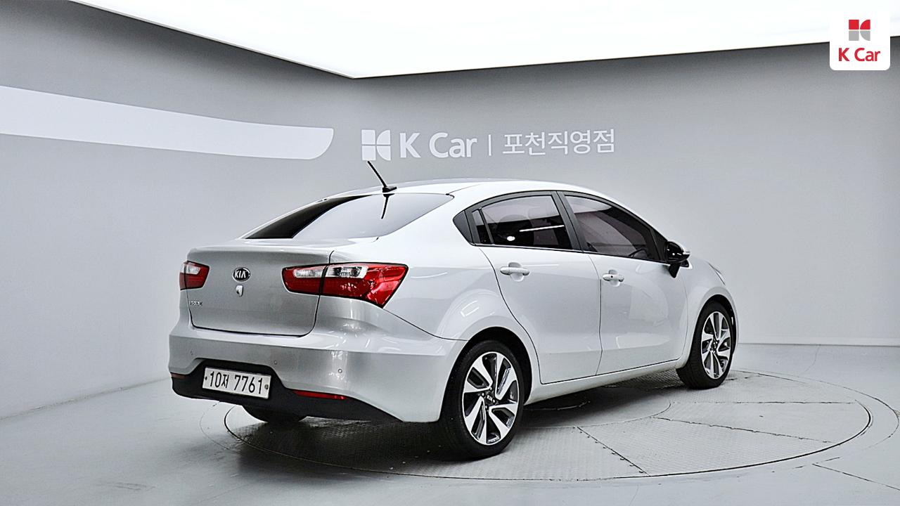 KIA The New Pride 4Door 1.6 GDI