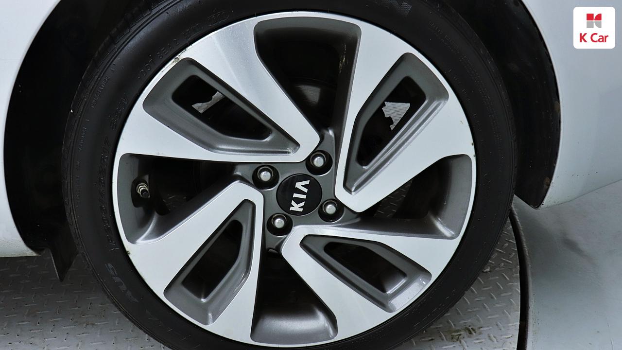 KIA The New Pride 4Door 1.6 GDI