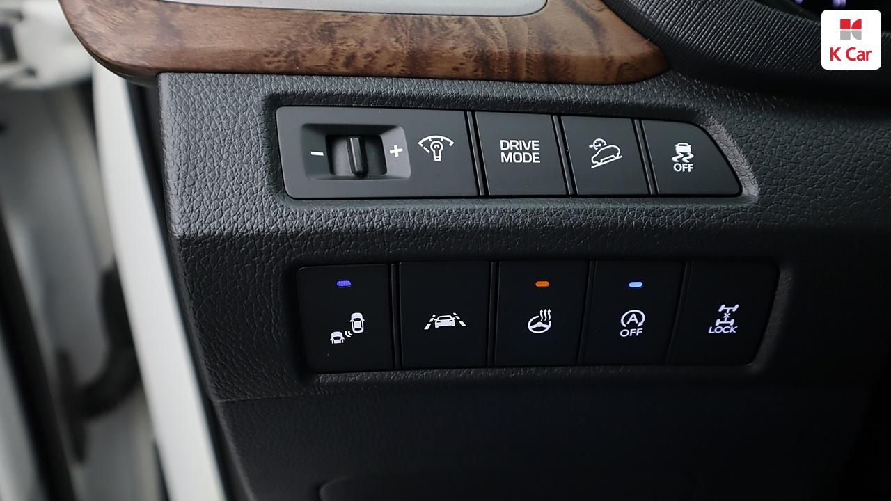 HYUNDAI The New Maxcruz Diesel 2.2 4WD