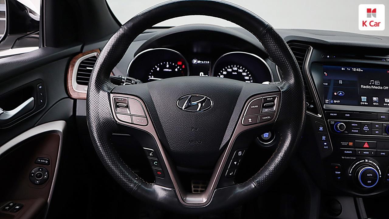 HYUNDAI The New Maxcruz Diesel 2.2 4WD