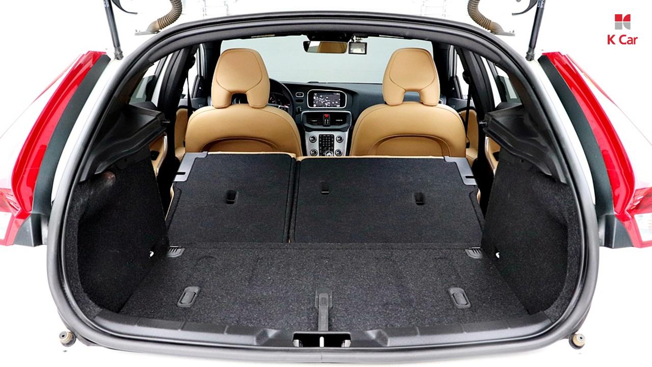 VOLVO V40 (2nd Generation) T5