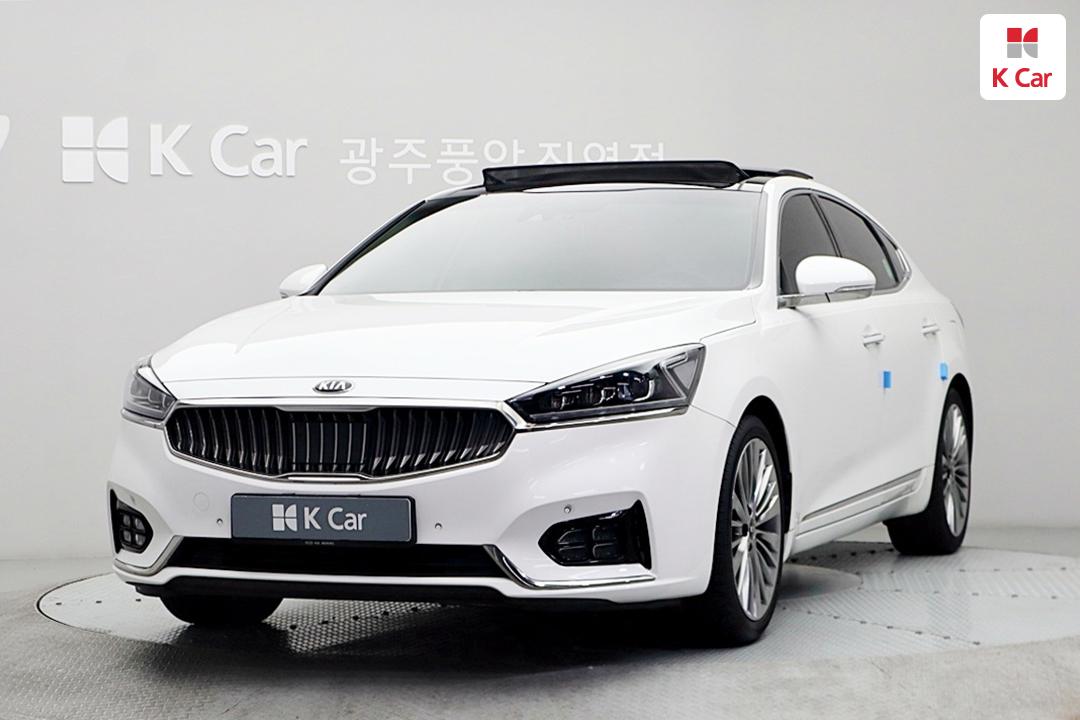 Kia K7 - фото 1