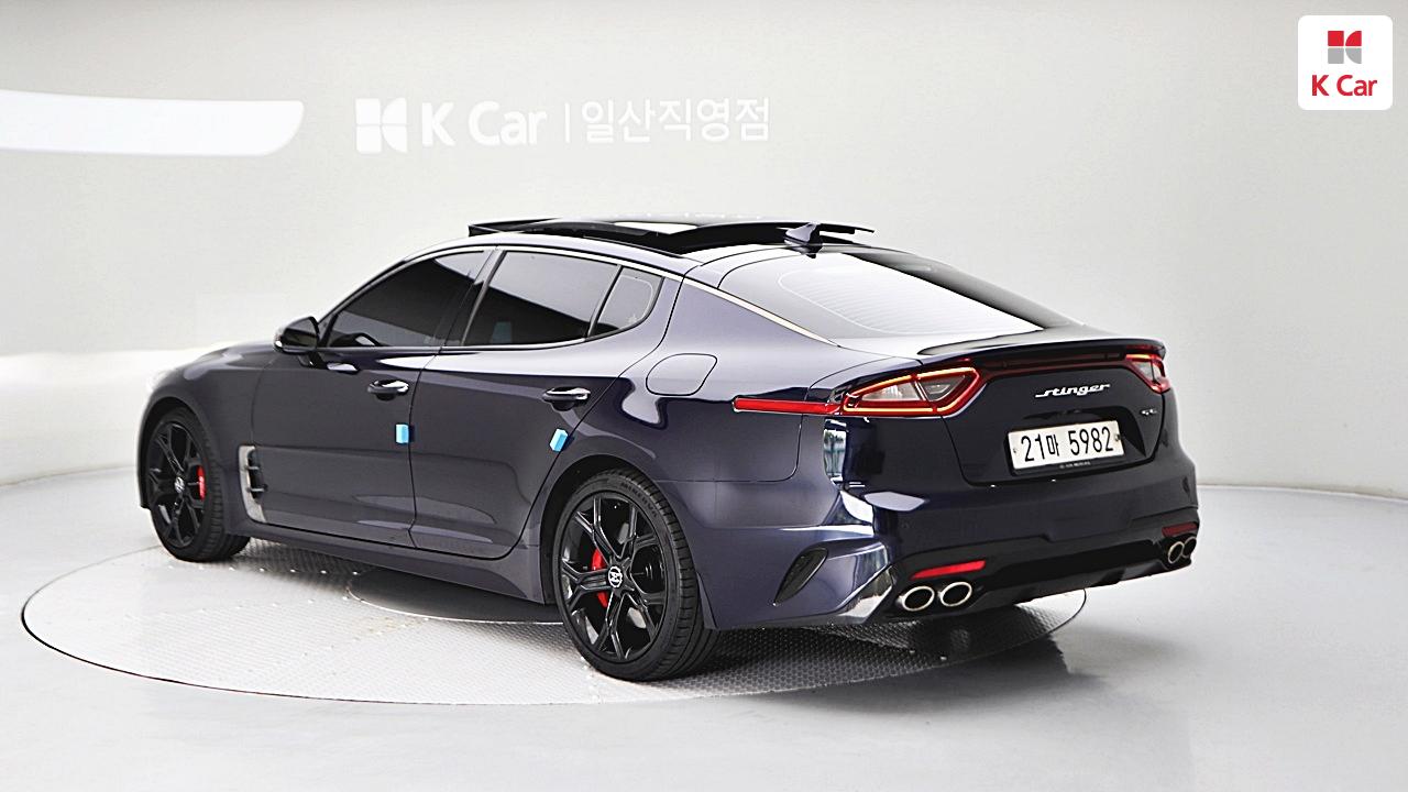 KIA Stinger 2.0 Turbo