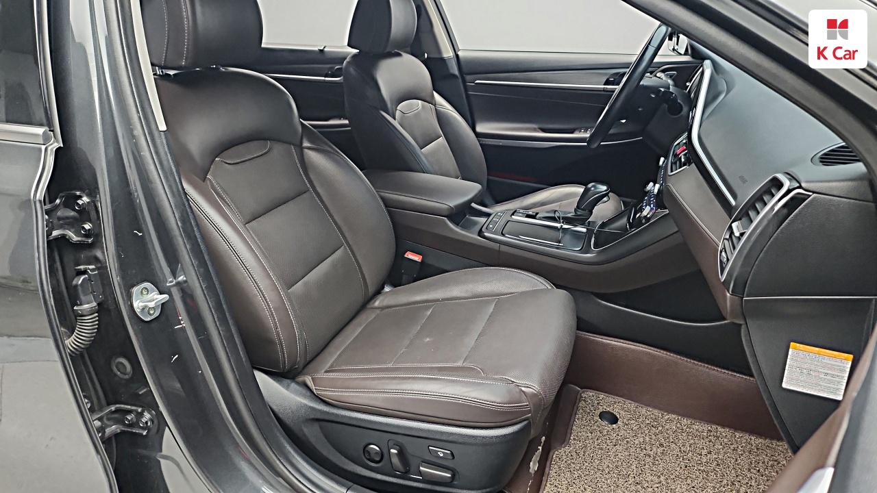 HYUNDAI Grandeur IG Hybrid 2.4 HEV